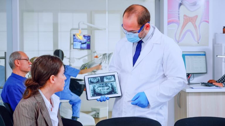 Las clínicas dentales apuestan por la tecnología e innovación